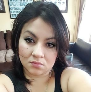 Meet your Posher, Beatriz